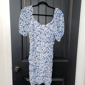 NEW NORDSTROM puff sleeve dress